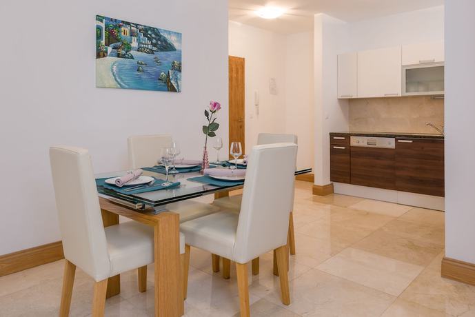 Imagen de la habitación del Hotel Villa Salena. Foto 4