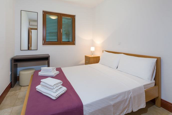 Imagen de la habitación del Hotel Villa Salena. Foto 11