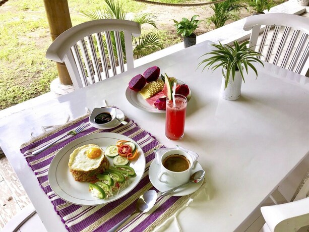 Imagen del bar/restaurante del Hotel Villa Samalas Resort and Restaurant. Foto 28