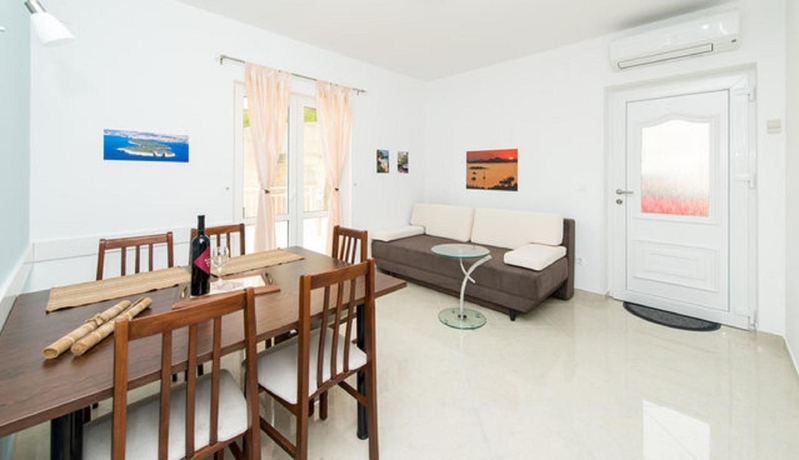 Imagen de la habitación del Hotel Villa Samba. Foto 9