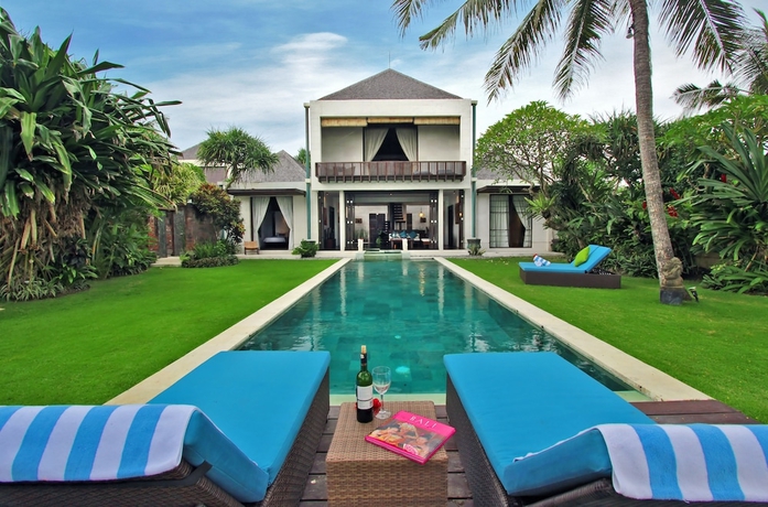 Imagen de la piscina del Hotel Villa Samudra. Foto 18