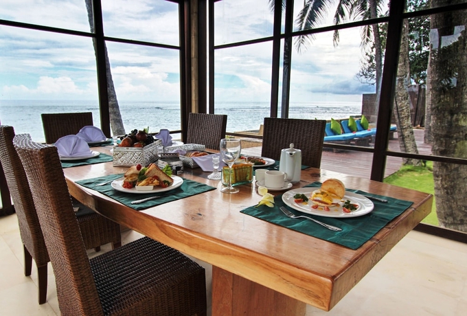 Imagen del bar/restaurante del Hotel Villa Samudra. Foto 4