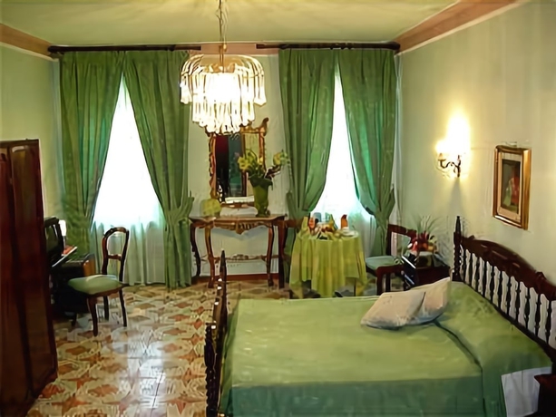 Imagen de la habitación del Hotel Villa San Donino. Foto 2