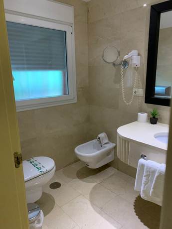 Imagen de la habitación del Hotel Villa San Francisco, Marbella. Foto 5