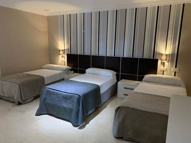 Imagen de la habitación del Hotel Villa San Francisco, Marbella. Foto 9