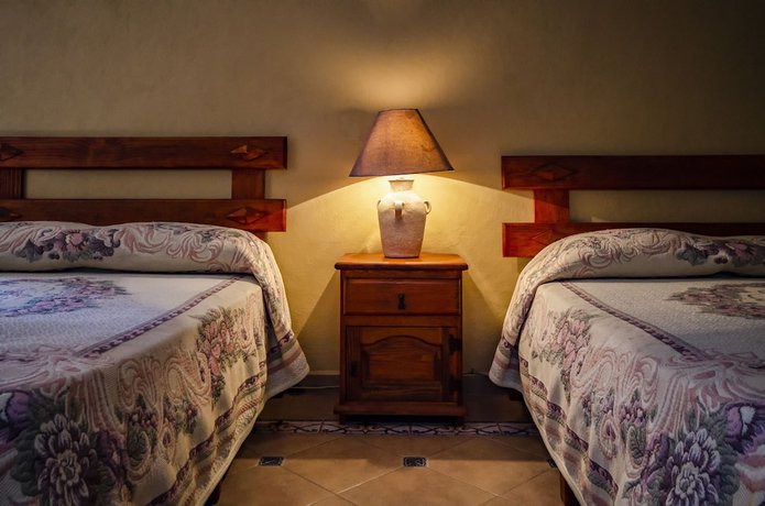 Imagen de la habitación del Hotel Villa San Francisco, Taxco. Foto 5