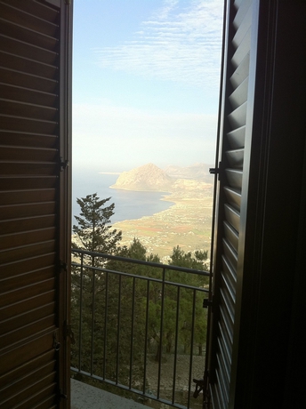 Imagen de los exteriores del Hotel Villa San Giovanni. Foto 8