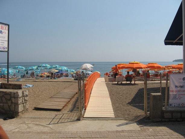 Imagen de los exteriores del Hotel Villa San Marco, Becici. Foto 10
