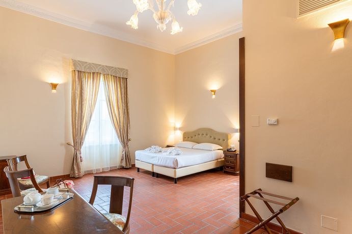 Imagen de la habitación del Hotel Villa San Michele, Lucca. Foto 4