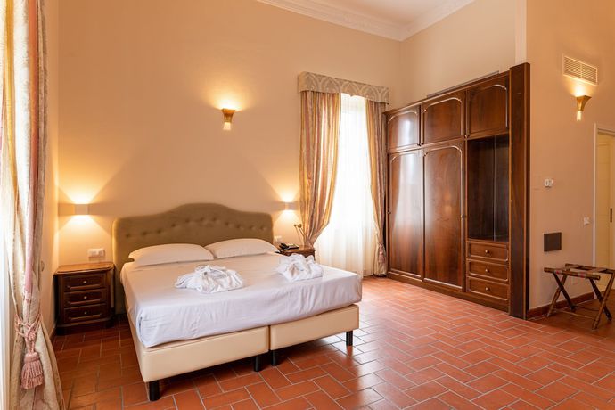 Imagen de la habitación del Hotel Villa San Michele, Lucca. Foto 5