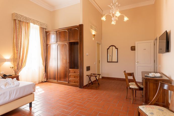 Imagen de la habitación del Hotel Villa San Michele, Lucca. Foto 16