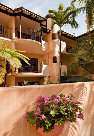 Imagen de los exteriores del Hotel Villa San Michele, Port Douglas. Foto 7