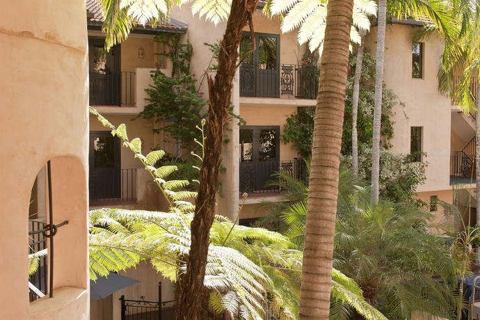 Imagen de los exteriores del Hotel Villa San Michele, Port Douglas. Foto 8