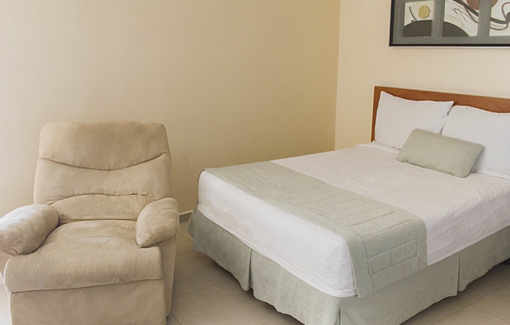 Imagen de la habitación del Hotel Villa San Miguel. Foto 6