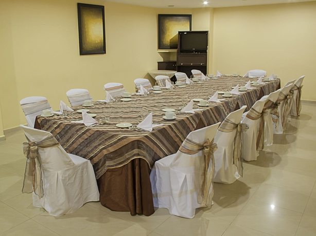 Imagen de los interiores del Hotel Villa San Miguel. Foto 16