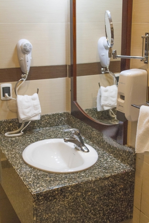 Imagen de la habitación del Hotel Villa San Miguel. Foto 10