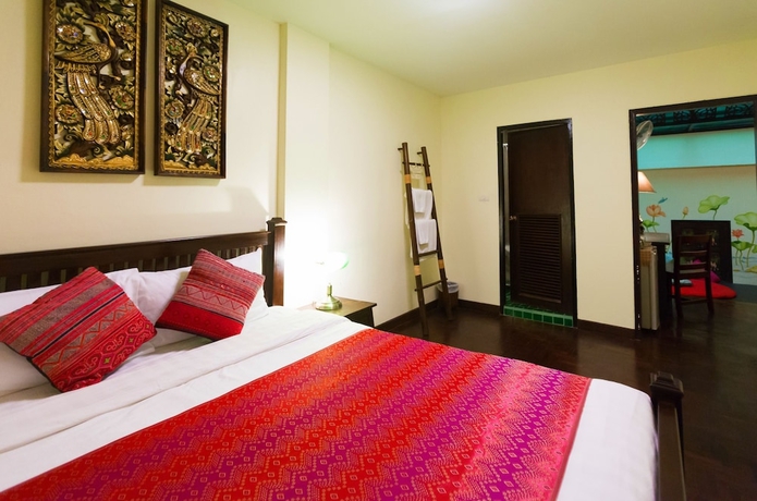 Imagen de la habitación del Hotel Villa San Pee Seua. Foto 5