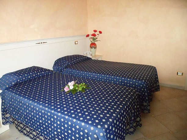 Imagen de la habitación del Hotel Villa Santa Maria, Cerchiara di Calabria. Foto 6
