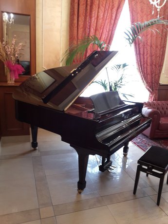 Imagen del bar/restaurante del Hotel Villa Santa Maria. Foto 2