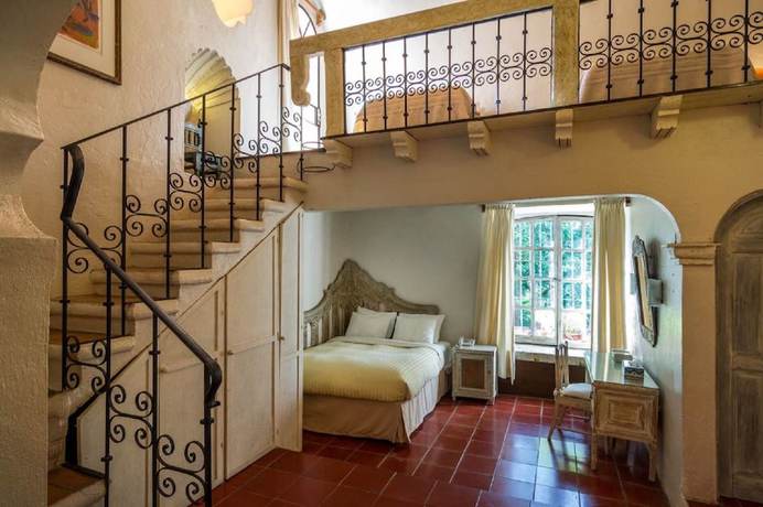 Imagen de la habitación del Hotel Villa Santa Monica. Foto 8