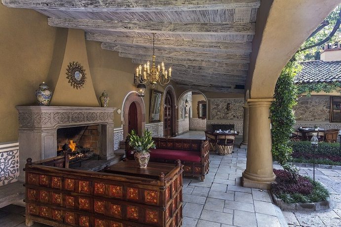 Imagen de los interiores del Hotel Villa Santa Monica. Foto 20