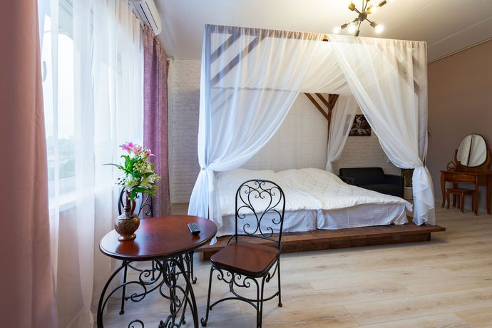 Imagen de la habitación del Hotel Villa Santarina. Foto 12