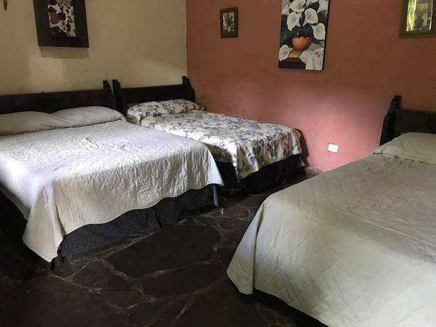 Imagen de la habitación del Hotel Villa Santo Domingo, Concepci&oacute;n de Ataco. Foto 9