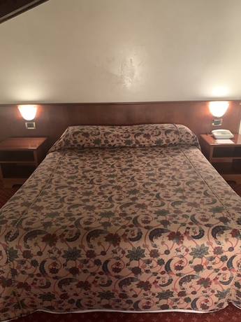 Imagen de la habitación del Hotel Villa Sara, Mestre. Foto 10