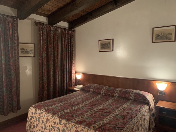 Imagen de la habitación del Hotel Villa Sara, Mestre. Foto 18