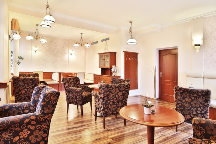 Imagen de los interiores del Hotel Villa Savoy Spa Park. Foto 15