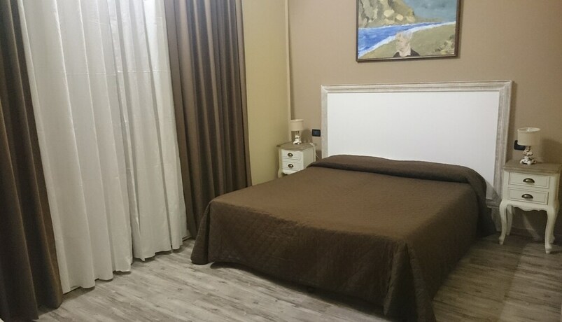 Imagen general del Hotel Villa Scaduto Residence. Foto 3