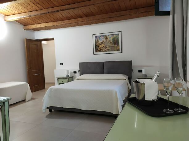 Imagen de la habitación del Hotel Villa Scaduto Residence. Foto 18