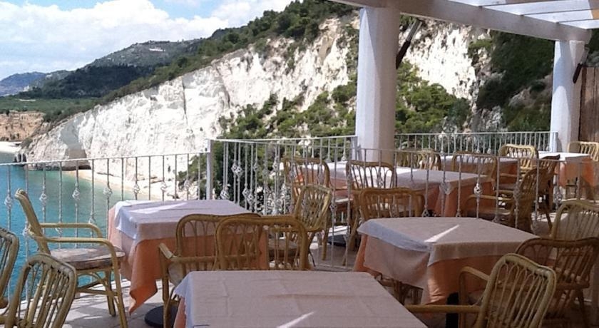 Imagen general del Hotel Villa Scapone. Foto 6