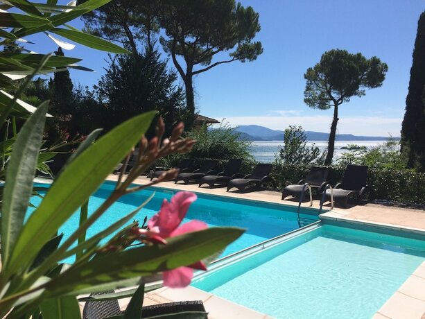 Imagen general del Hotel Villa Schindler. Foto 9