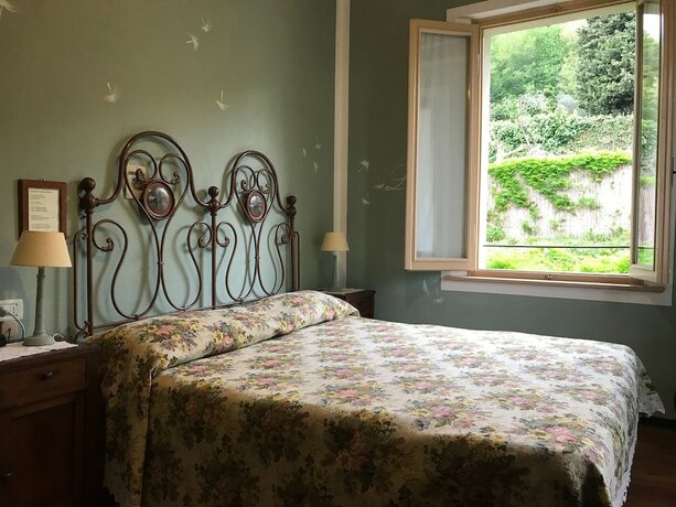 Imagen de la habitación del Hotel Villa Schindler. Foto 18