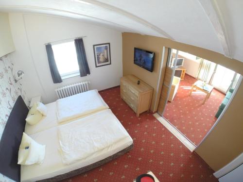 Imagen de la habitación del Hotel Villa Schwanebeck. Foto 8