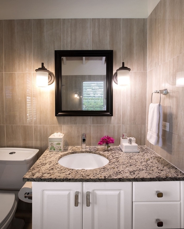 Imagen de la habitación del Hotel Villa Sehil. Foto 7