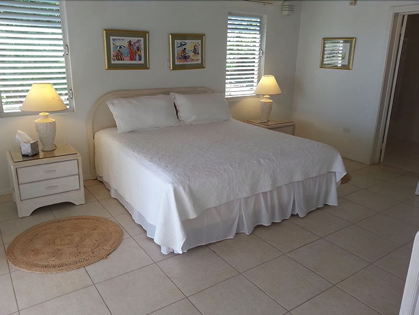 Imagen de la habitación del Hotel Villa Sehil. Foto 10