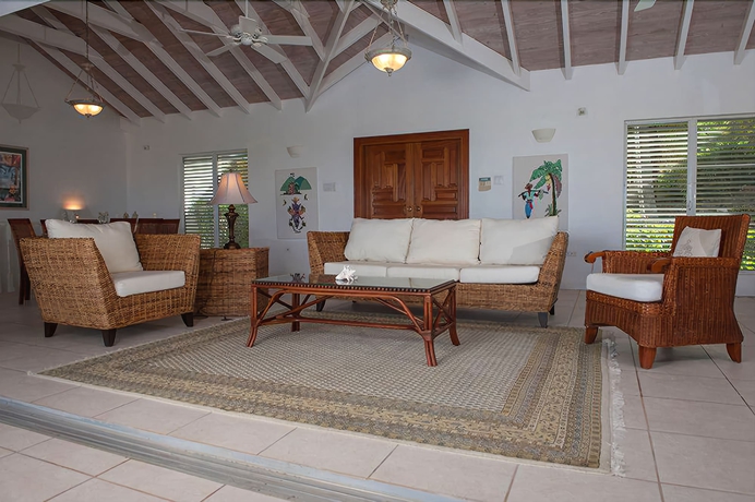 Imagen de la habitación del Hotel Villa Sehil. Foto 17