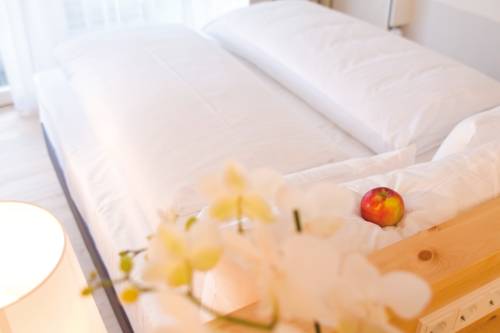 Imagen de la habitación del Hotel Villa Seilern Vital Resort. Foto 9