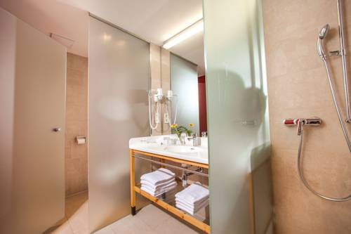 Imagen de la habitación del Hotel Villa Seilern Vital Resort. Foto 15