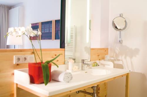 Imagen de la habitación del Hotel Villa Seilern Vital Resort. Foto 16