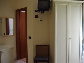 Imagen general del Hotel Villa Serena, Castellammare di Stabia. Foto 11
