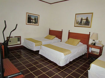 Imagen de la habitación del Hotel Villa Serena Escalón. Foto 6