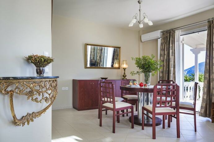 Imagen general del Hotel Villa Serenity Sleeps 9. Foto 10