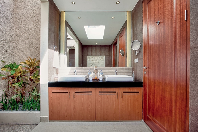 Imagen de la habitación del Hotel Villa Seriska Dua Sanur Bali. Foto 4