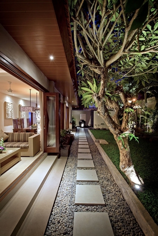 Imagen de los exteriores del Hotel Villa Seriska Dua Sanur Bali. Foto 11