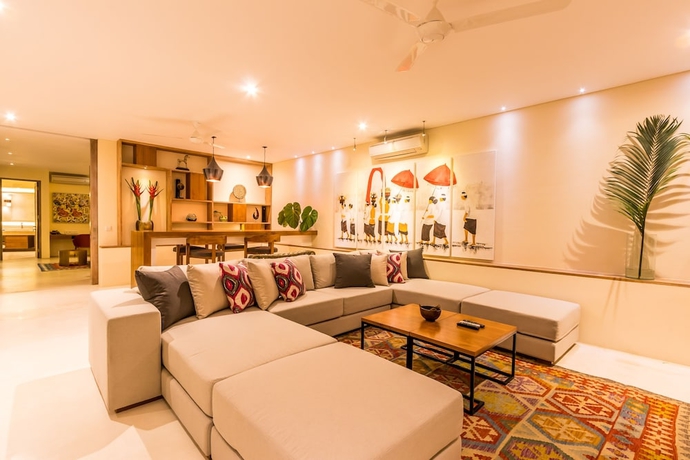 Imagen de la habitación del Hotel Villa Seriska Jimbaran Bali. Foto 12