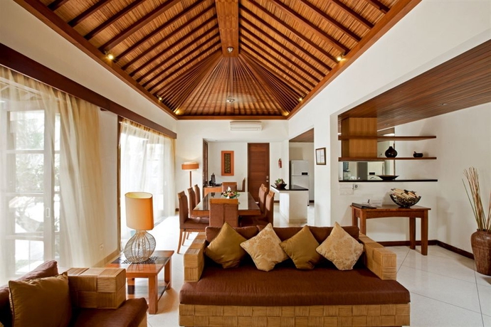 Imagen de los interiores del Hotel Villa Seriska Satu Sanur Bali. Foto 14