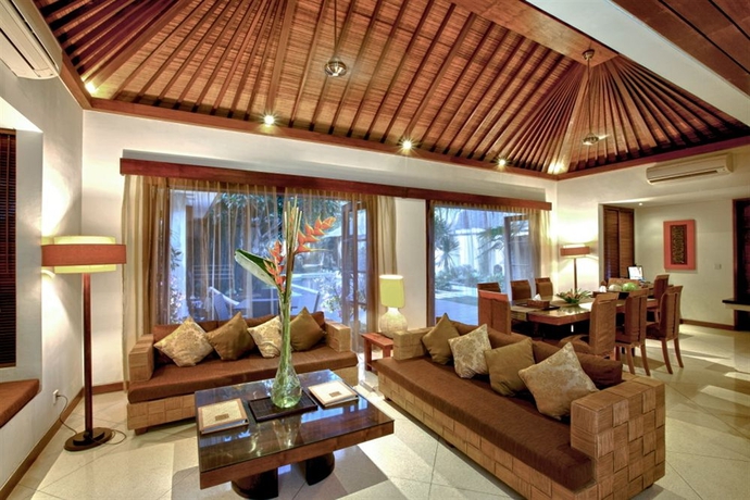 Imagen de los interiores del Hotel Villa Seriska Satu Sanur Bali. Foto 15